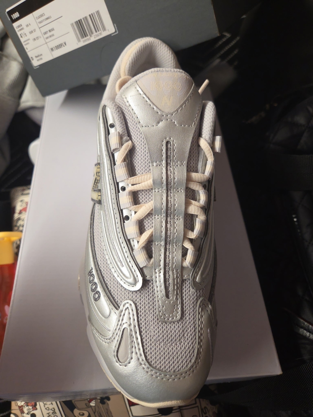 Silver Metallic NEW BALANCE- 1000 Detail Women 6.5
